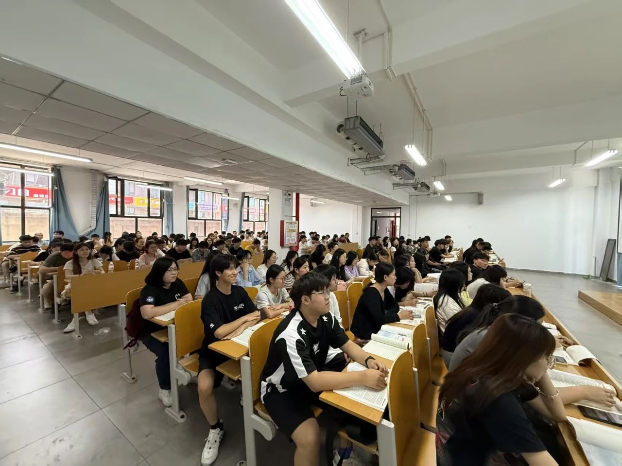 24693722647003dba4a411efdeca0068 24693722647003dba4a411efdeca0068