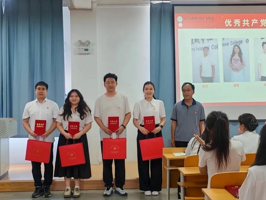 1cca1adb3f68753315002e64b57c9b30